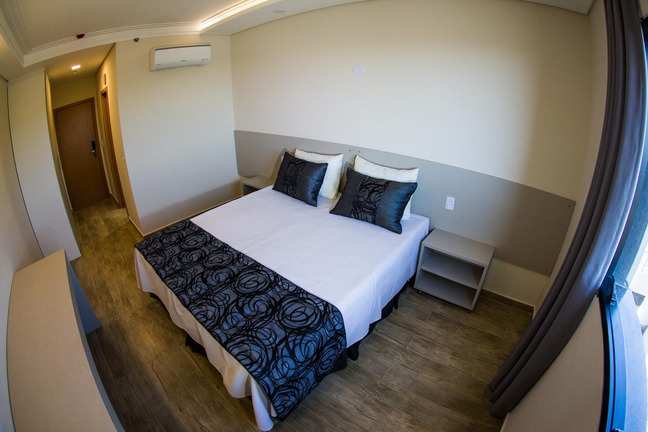 Summit Suites Hotel Cacapava Exterior foto