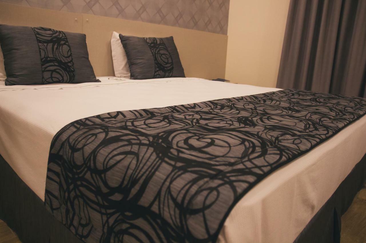 Summit Suites Hotel Cacapava Exterior foto